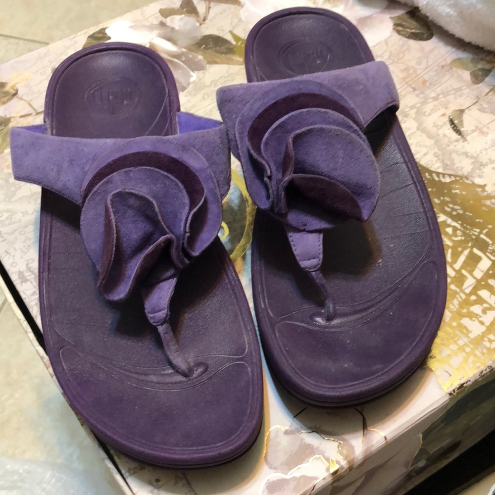 Fit flops Purple with flowers
